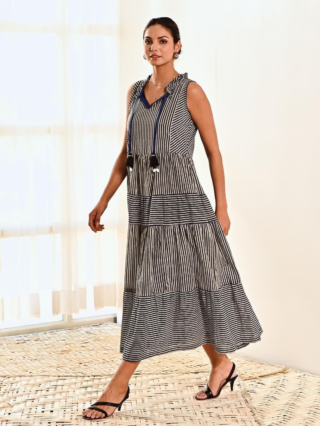 Black & White Striped Print Sleeveless Cotton Long Dress MoonTara Black & White Striped Print Sleeveless Cotton Long Dress MoonTara