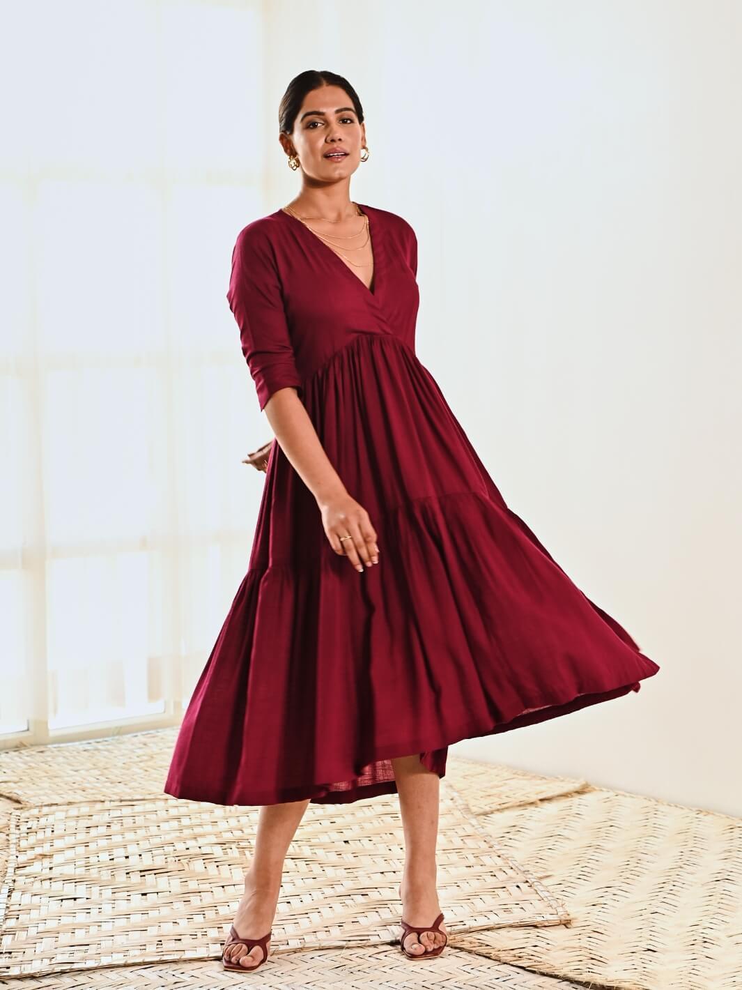 Maroon Cotton V neck Maxi Long Dress – MoonTara